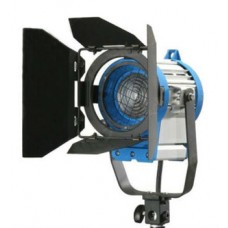 Прибор постоянного света ARRI Plus 300W Прибор постоянного света ARRI Plus 300W