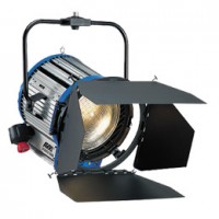 Прибор постоянного света ARRI Studio 5000W Прибор постоянного света ARRI Studio 5000W
