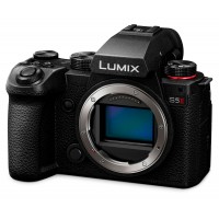 Камера Panasonic Lumix S5 II body